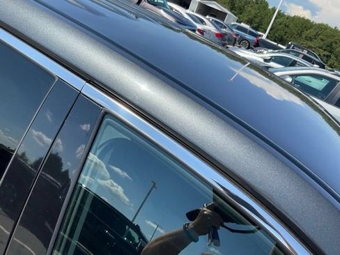 Used 2017 GMC Terrain SLE FWD image 9