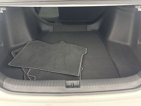 Used 2025 Honda Accord Sport image 32