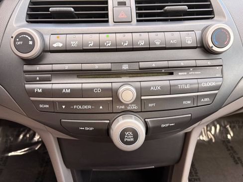 Used 2009 Honda Accord LX image 26