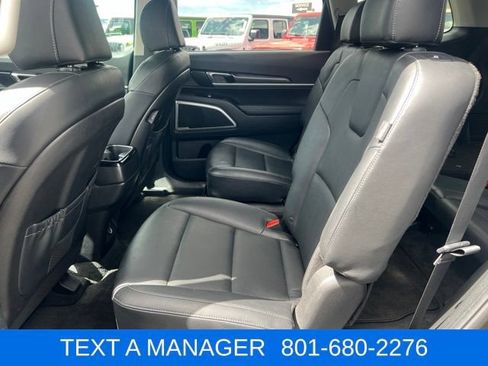 Used 2023 Kia Telluride S w/ S Sunroof Package AWD/4WD image 32