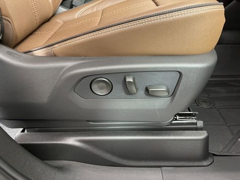 New 2026 Chevrolet Tahoe High Country image 10