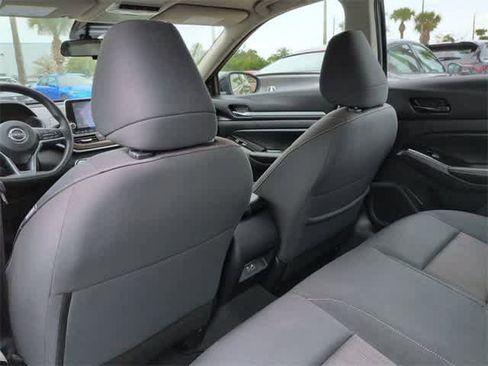 Used 2023 Nissan Altima 2.5 SV image 19