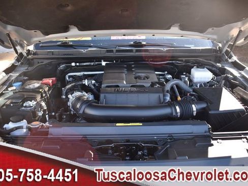 Used 2024 Nissan Frontier PRO-4X w/ Technology Package image 37