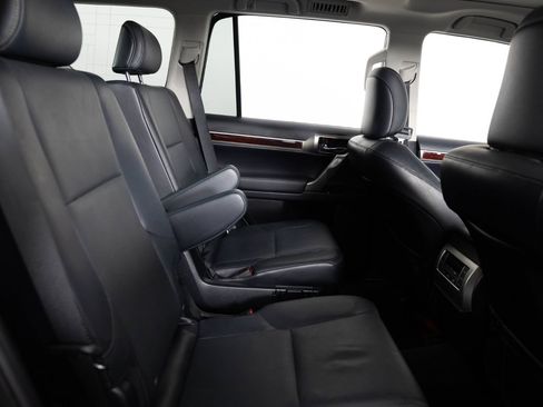 Used 2018 Lexus GX 460 Premium AWD/4WD image 26