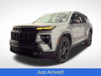 Used 2024 Chevrolet Traverse RS w/ LPO, Floor Liner Package AWD/4WD video 1