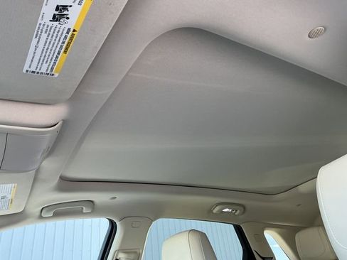 Used 2019 Cadillac XT5 Luxury image 37