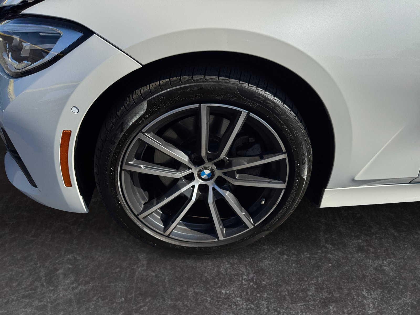 Used 2020 BMW 330i Sedan w/ Convenience Package RWD image 14