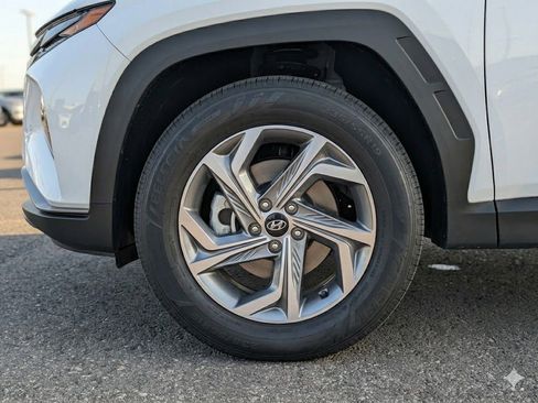 Used 2025 Hyundai Tucson SEL FWD image 3