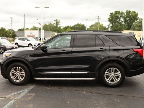 Used 2020 Ford Explorer XLT w/ Comfort Package AWD/4WD image 8