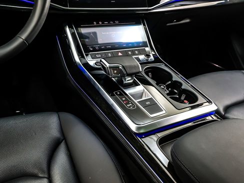 Used 2023 Audi Q7 2.0T Premium Plus w/ Premium Plus Package image 7