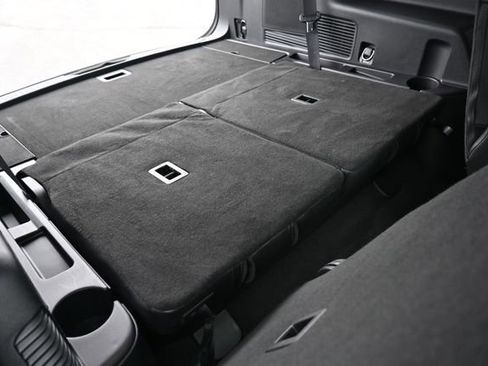 Used 2022 Ford Explorer ST w/ Equipment Group 401A image 22