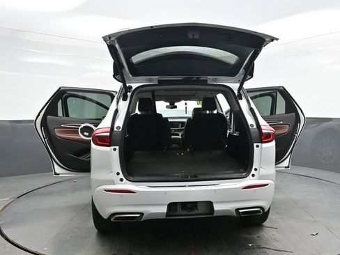 Used 2020 Buick Enclave Avenir w/ Avenir Technology Package image 46