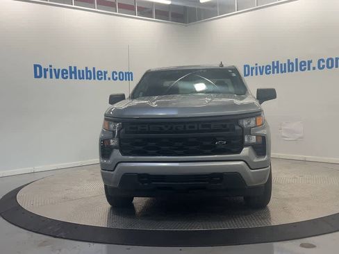 Used 2025 Chevrolet Silverado 1500 Custom image 6
