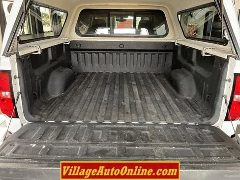 Used 2018 Chevrolet Silverado 1500 LT w/ Max Trailering Package AWD/4WD image 36