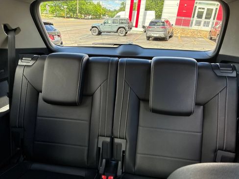 Used 2022 Volkswagen Atlas SE AWD/4WD image 27