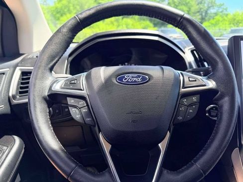 Used 2022 Ford Edge SEL AWD/4WD image 21