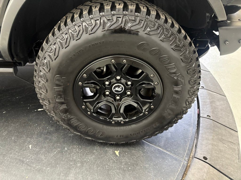 Used 2023 Ford Bronco Wildtrak AWD/4WD image 24