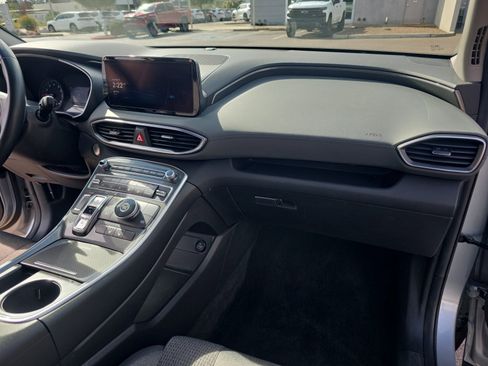 Used 2023 Hyundai Santa Fe SEL image 20