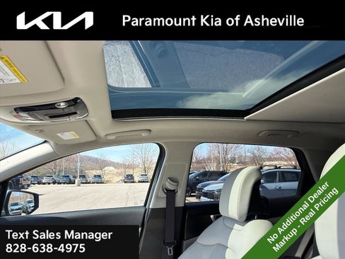 New 2026 Kia Sportage EX image 13