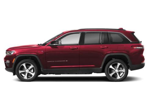 Used 2023 Jeep Grand Cherokee 4WD 4xe image 3