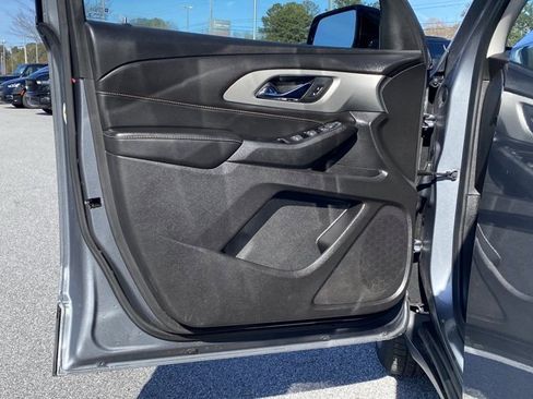 Used 2019 Chevrolet Traverse LS image 19