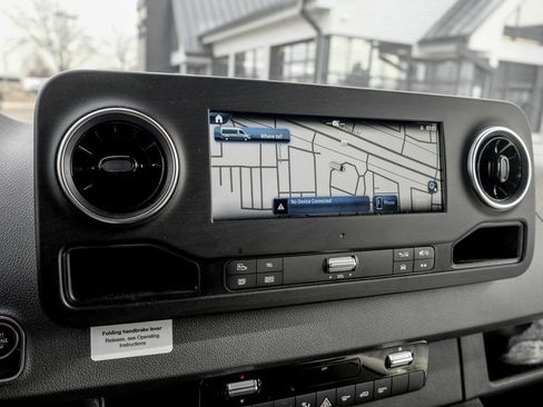 New 2025 Mercedes-Benz Sprinter 3500 image 21