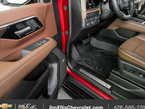 New 2026 Chevrolet Tahoe High Country w/ Sun And Tow Package AWD/4WD image 8