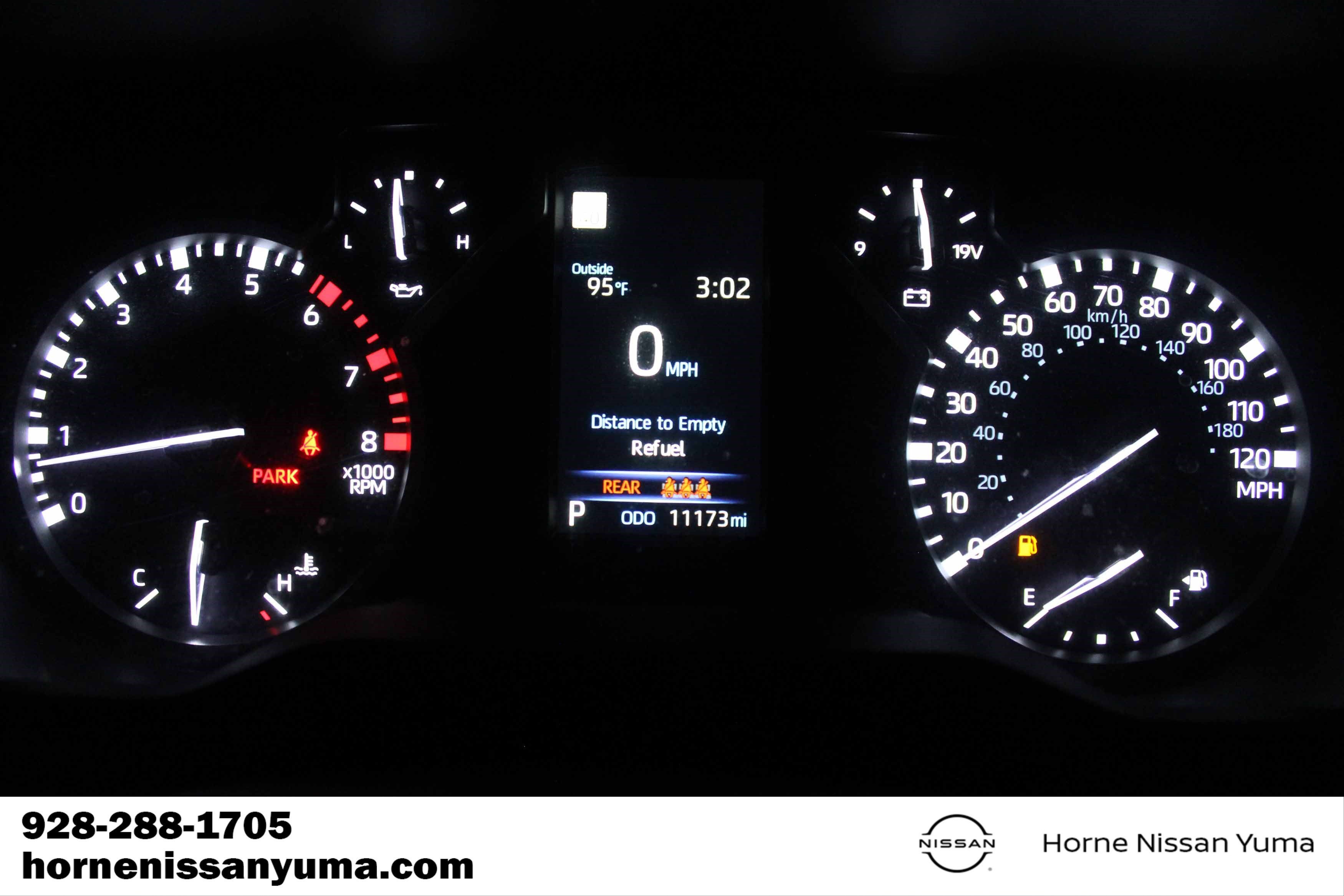 Used 2025 Toyota Tundra SR5 w/ SR5 Convenience Package AWD/4WD image 11