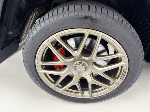 Certified 2025 Mercedes-Benz G 63 AMG 4MATIC image 31