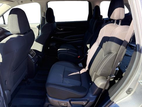Certified 2024 Subaru Ascent Premium w/ Convenience Package image 16
