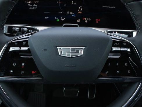 New 2026 Cadillac Vistiq Luxury w/ LPO, Floor Liner Package image 18