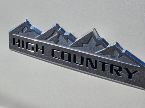 Used 2015 Chevrolet Silverado 1500 High Country w/ High Country Premium Package image 30