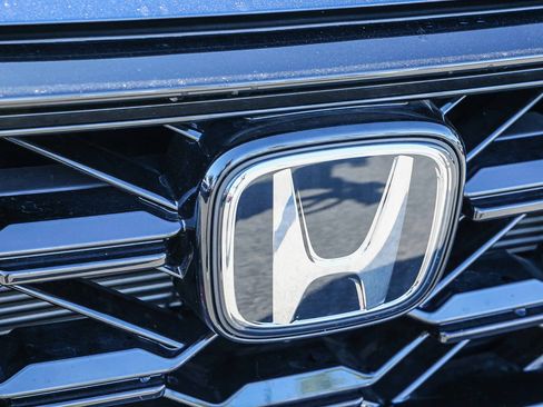 Used 2026 Honda CR-V Sport-L image 16