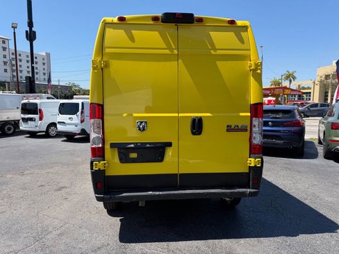 Used 2021 RAM ProMaster 2500 image 4