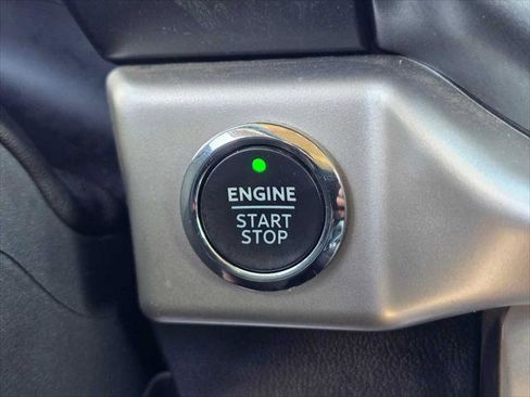 Used 2024 Ford Expedition Max XLT AWD/4WD image 34