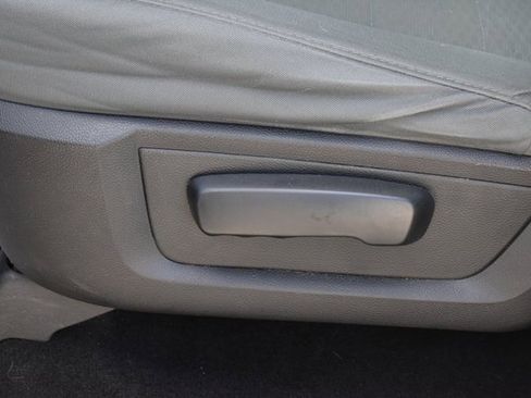 Used 2015 RAM 1500 Tradesman w/ Popular Equipment Group image 17