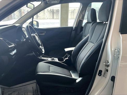 Used 2023 Subaru Forester Premium image 15