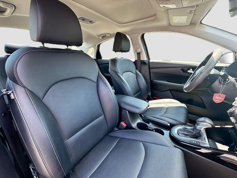 Used 2019 Kia Forte EX w/ Option Group 020 FWD image 29