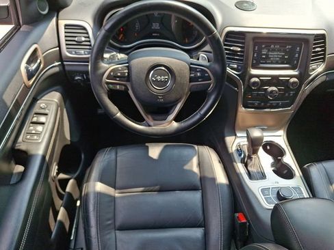 Used 2017 Jeep Grand Cherokee Limited AWD/4WD image 17