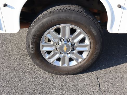 Used 2020 Chevrolet Silverado 2500 W/T w/ WT Convenience Package AWD/4WD image 37