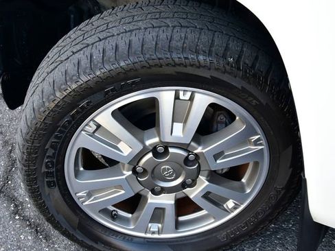 Used 2017 Toyota Tundra 1794 Edition image 35