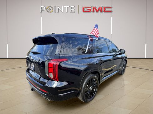 Used 2024 Hyundai Palisade Calligraphy image 5