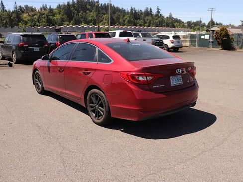 Used 2015 Hyundai Sonata SE FWD image 7