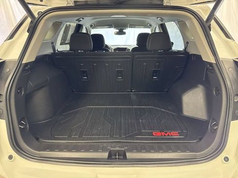 Certified 2023 GMC Terrain SLE w/ Driver Convenience Package AWD/4WD image 23