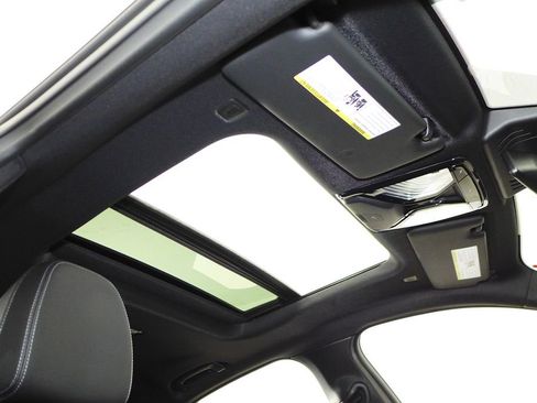 Used 2024 BMW i4 M50 image 18