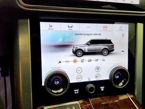 Used 2020 Land Rover Range Rover AWD/4WD image 19