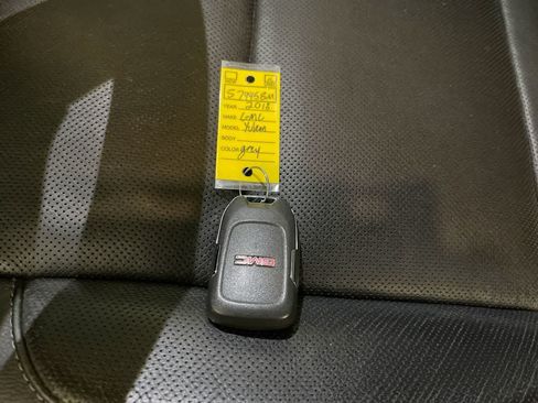 Used 2018 GMC Yukon SLT w/ Open Road Package AWD/4WD image 28