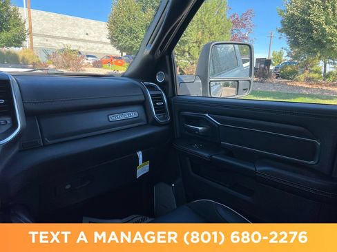 New 2026 RAM 2500 Laramie AWD/4WD image 29