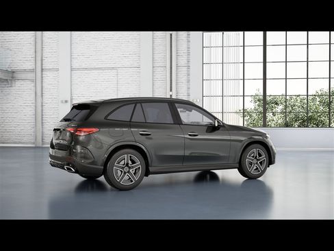 Used 2026 Mercedes-Benz GLC 300 4MATIC image 14