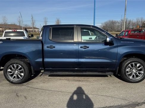 Used 2022 Chevrolet Silverado 1500 LT image 9
